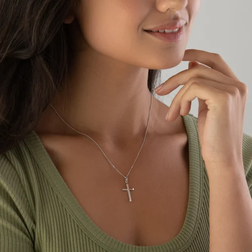 Beaverbrooks 9ct White Gold Cross Pendant