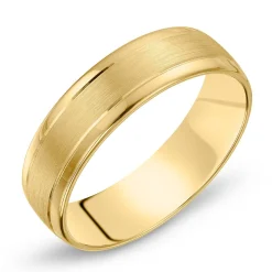 Beaverbrooks 18ct Yellow Gold 6mm Men’s Wedding Ring
