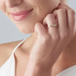 Beaverbrooks 18ct Yellow Gold Diamond 3mm Wedding Ring