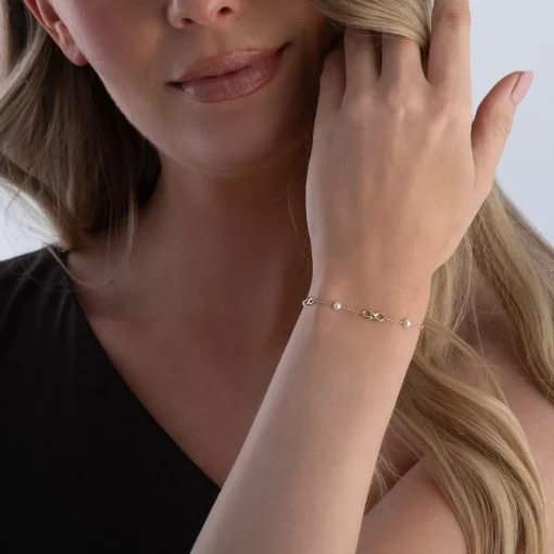 Beaverbrooks 9ct Yellow Gold Freshwater Cultured Pearl Infinity Bracelet