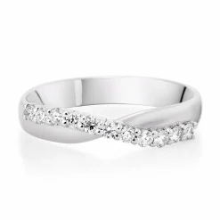 Beaverbrooks Platinum Diamond Shaped 3mm Wedding Ring