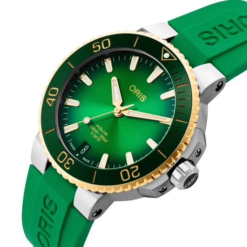 Oris Aquis Date Calibre 400 41.5mm Green Rubber Strap Automatic Watch