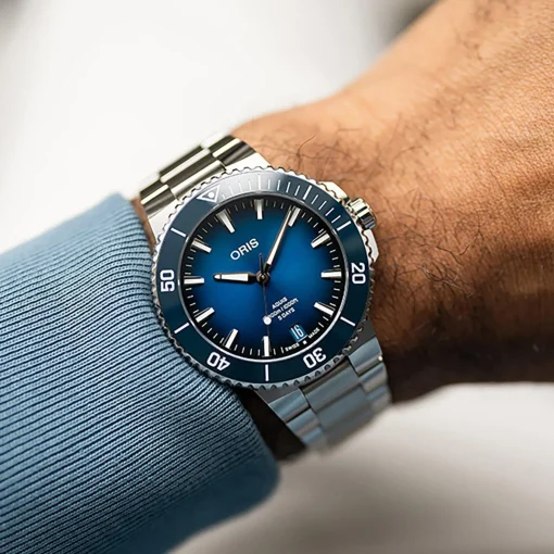Oris Aquis Date Calibre 400 43.5mm Automatic Watch