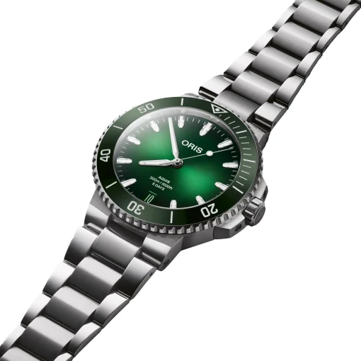 Oris Aquis Date Calibre 400 43.5mm Automatic Watch