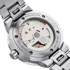 Oris Aquis Date Calibre 400 41.5mm Automatic Watch