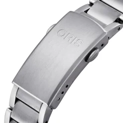 Oris Aquis Date Calibre 400 41.5mm Automatic Watch
