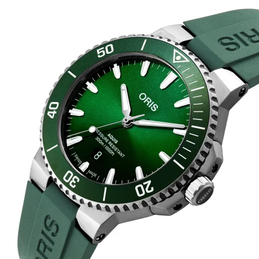 Oris Aquis Date 43.5mm Automatic Watch