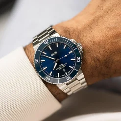 Oris Aquis Date 43.5mm Automatic Watch
