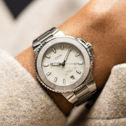 Oris Aquis Date 36.5mm Automatic Watch