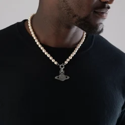 Vivienne Westwood Hilario Pearl Men’s Necklace